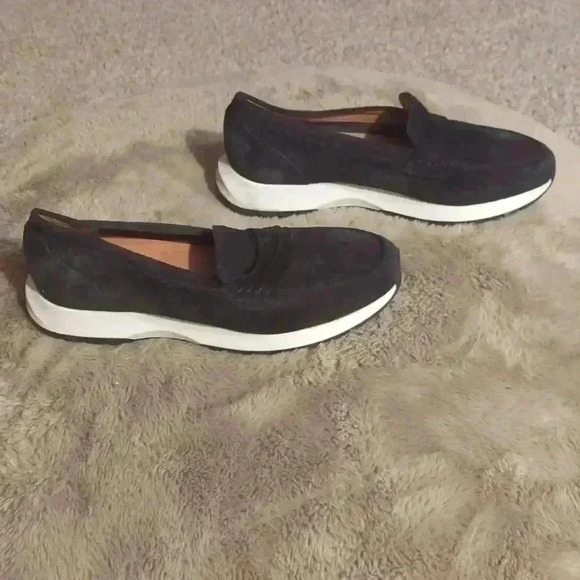 Ladies AQUATALIA Krizza Sporty Loafer in Black Suede White Platform size 10.5 - Picture 2 of 11